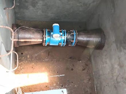 Questions: We have a DN600 pipeline for underground water supply. If we choose an electromagnetic flow meter with a higher protection level, it can be continuously submerged without damage. Can we achieve this?