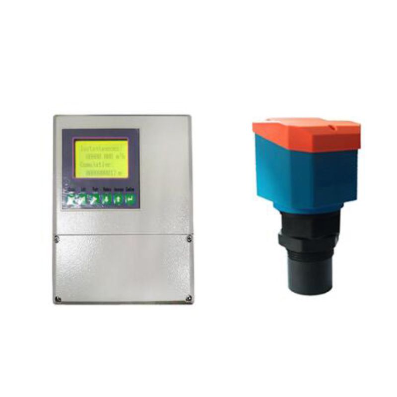 Ultrasonic open channel flow meter